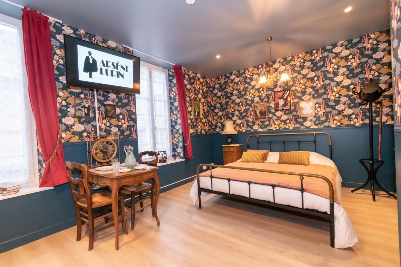 Au Gentleman Cambrioleur Apartment Charleville-Mezieres Bagian luar foto