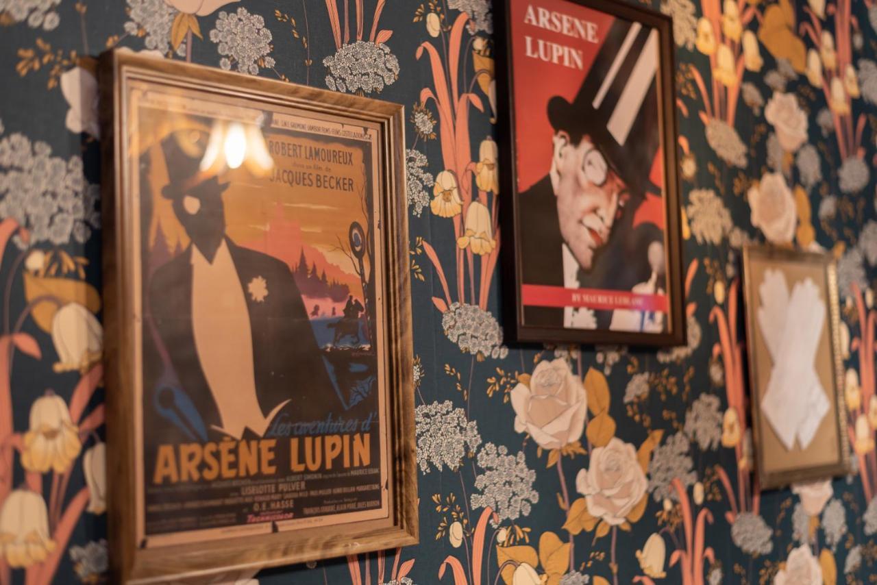 Au Gentleman Cambrioleur Apartment Charleville-Mezieres Bagian luar foto